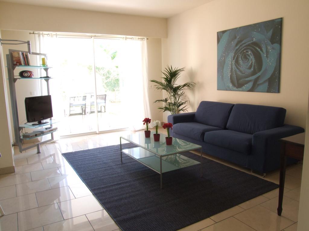 Appartement Au Chateau Vallaya Ментона Екстериор снимка