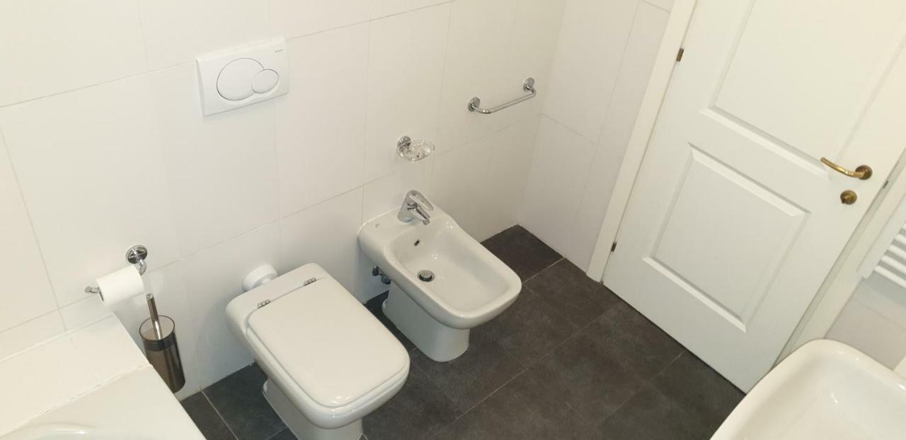 Appartement Au Chateau Vallaya Ментона Екстериор снимка